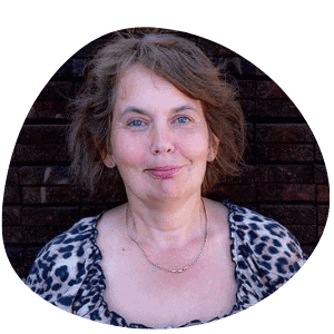 Klienditeenindaja Javicar Laualadu Saaremaal