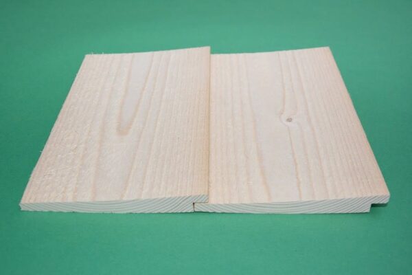 Välisvoodrilaud UYL peensaetud fassaadilaud