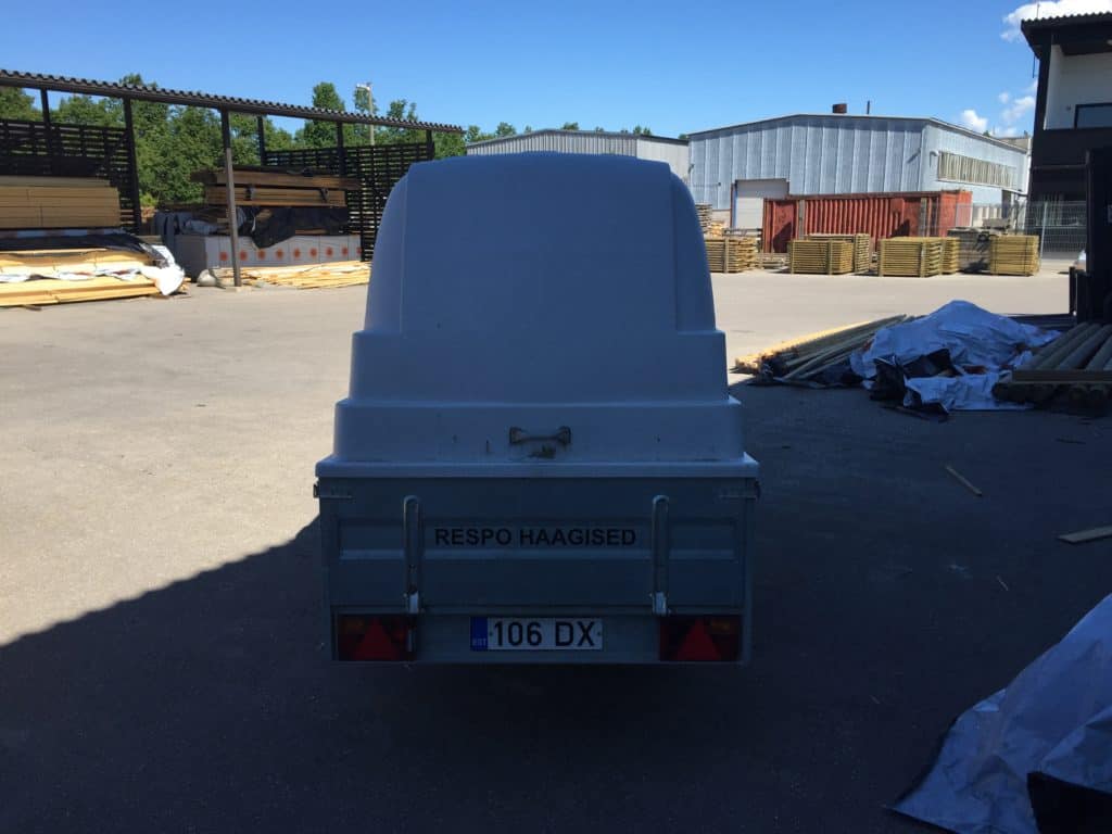 Plastikkaanega järelhaagis Saaremaal - Javicar