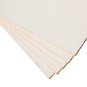 Puitkiudplaat (soome papp) 3.2x1220x2440mm, 1 külg valge - Javicar