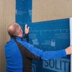 Keskmise kaaluga isekleepuv, difuusne õhutõkke- ja ilmastikukaitsekangas Solitex Adhero 3000 1x30m (30m²) | Pro Clima - Image 5